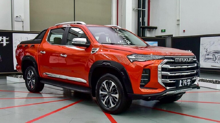  toyota hilux"  