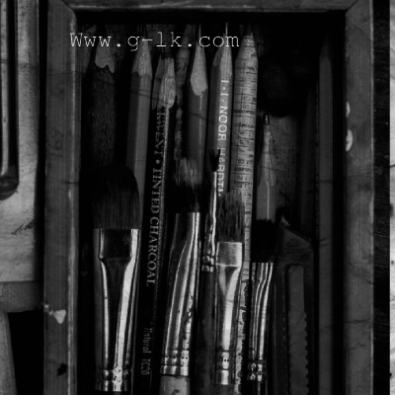 ������ B&w